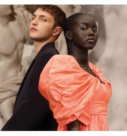 Valentino Born in Roma Coral Fantasy - Eau de Parfum For Her Floral Fruity Valentino Born in Roma Coral Fantasy - Eau de Parfum For Her Floral Fruity
